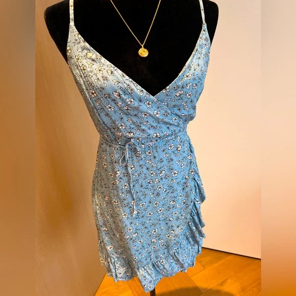 Kulani Kinis Wrap Mini Dress - Alaska - Extra Small - Picture 2 of 6